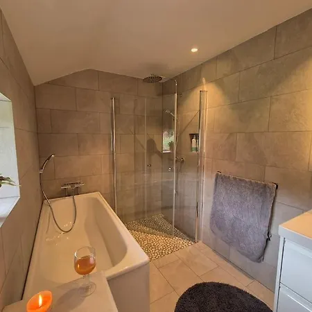 Cozy With Sauna, River Views And 10 Min From Hafjell And Lillehammer 펜션 *
